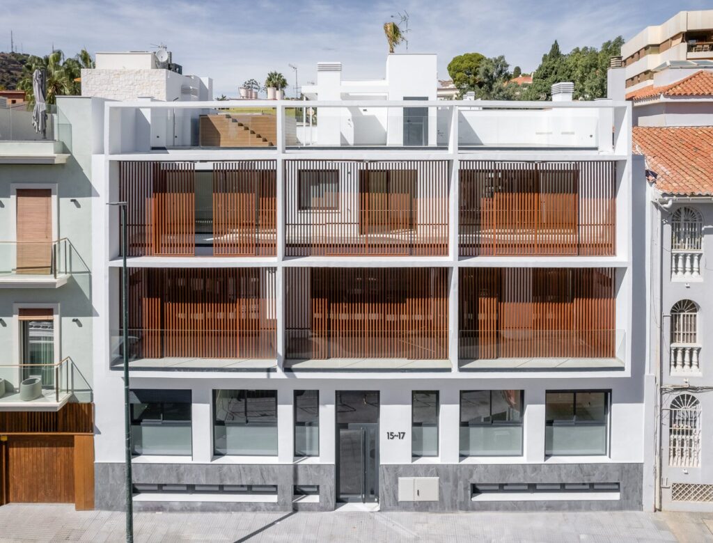 Award-winning multi-family housing: key points of the Sorolla 15-17 project